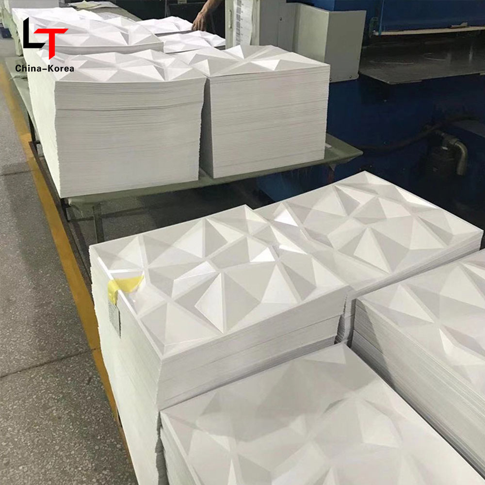 আধুনিক 3D পিভিসি ওয়াল প্যানেল/স্টিকার লিভিং রুমের বেডরুমের ওয়াল ডেকোরেশনের জন্য অভ্যন্তরীণ ওয়াটারপ্রুফ ম্যাট ব্ল্যাক ডায়মন্ড শেপ