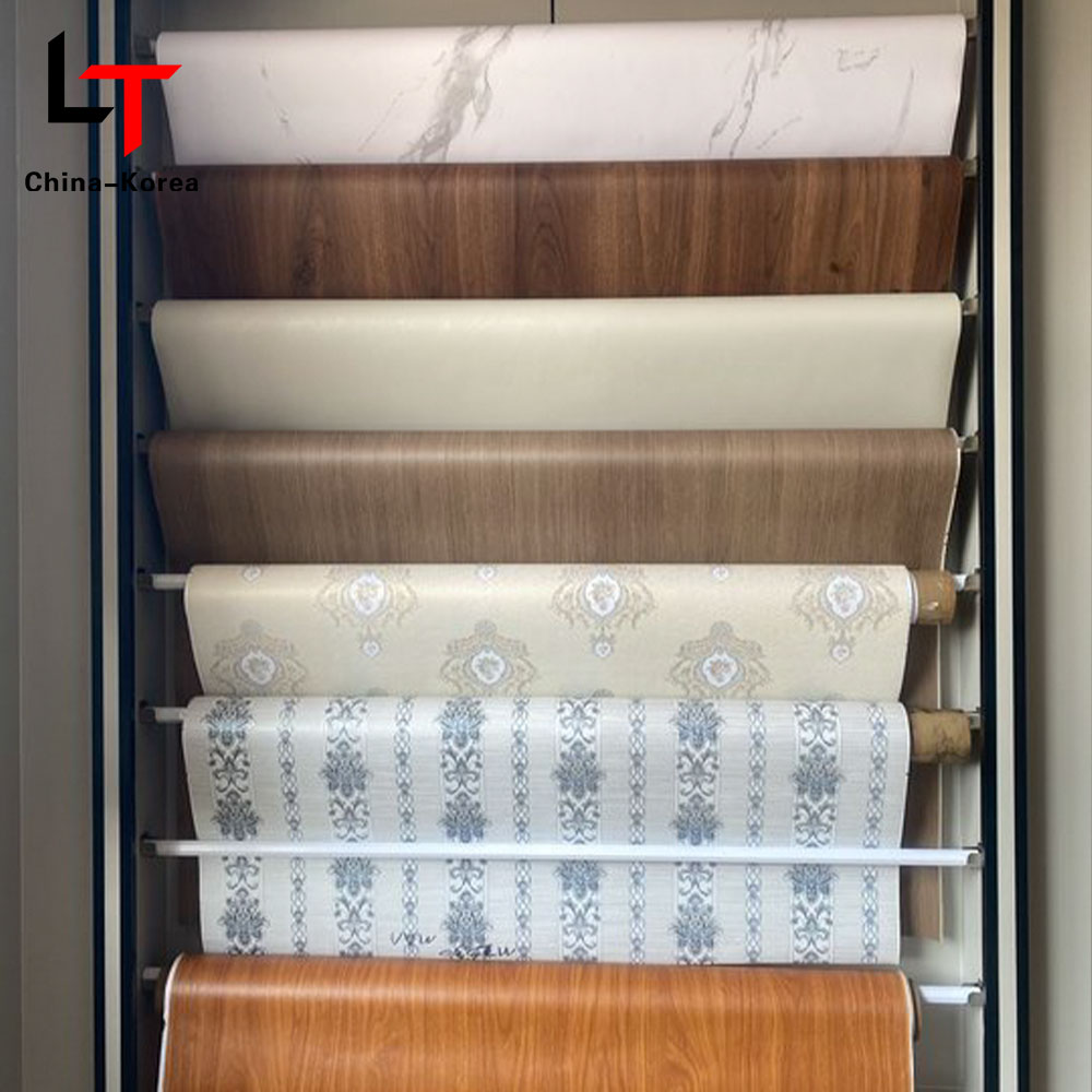 3D 5D প্রিন্টিং ল্যামিনেশন হিট ট্রান্সফার ফিল্ম পিভিসি ফার্নিচার ডেকোরেশন ফিল্ম ডোর ওয়াল প্যানেলের জন্য ভ্যাকুয়াম প্রেস ফয়েল WPC UV বোর্ড