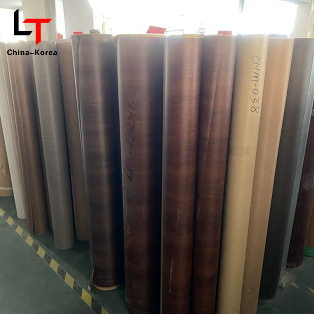 3D 5D প্রিন্টিং ল্যামিনেশন হিট ট্রান্সফার ফিল্ম পিভিসি ফার্নিচার ডেকোরেশন ফিল্ম ডোর ওয়াল প্যানেলের জন্য ভ্যাকুয়াম প্রেস ফয়েল WPC UV বোর্ড