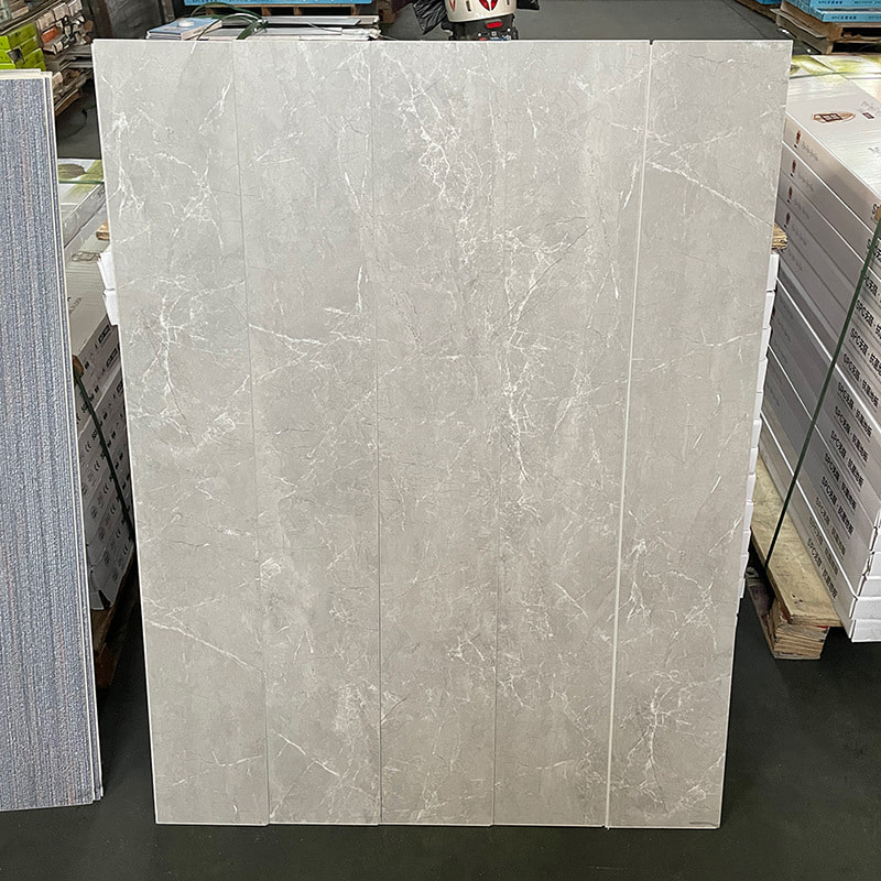 সাদা এবং কালো মার্বেল কাঠের দানা অনমনীয় কোর ইন্টারলক ক্লিক লক ভিনাইল প্ল্যাঙ্ক ফ্লোর পিসো পিভিসি ইন্টেরিয়র ক্লিক পিসো এসপিসি ফ্লোরিং